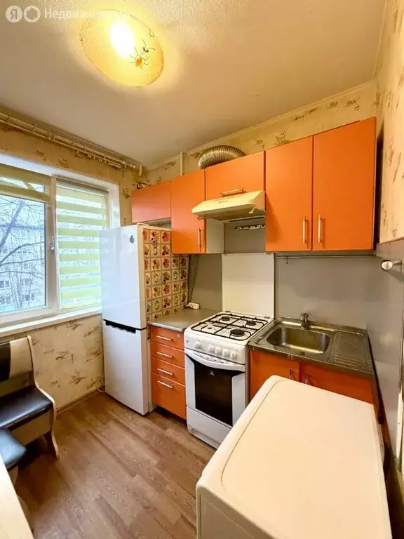 2-комнатная квартира: Мурманск, улица Аскольдовцев, 18 (47.4 м) - Фото 1
