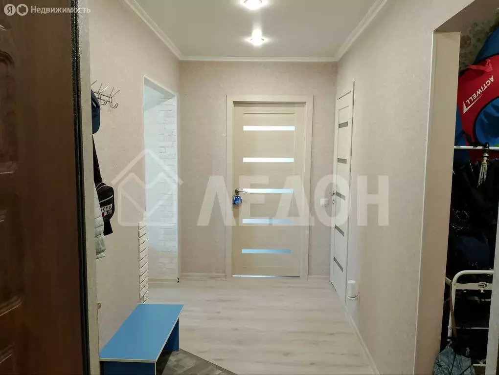2-комнатная квартира: Омск, бульвар М.М. Кузьмина, 21 (59 м) - Фото 1