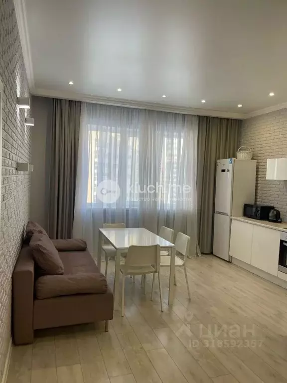 2-к кв. Татарстан, Казань ул. Павлюхина, 110Г (55.3 м) - Фото 0