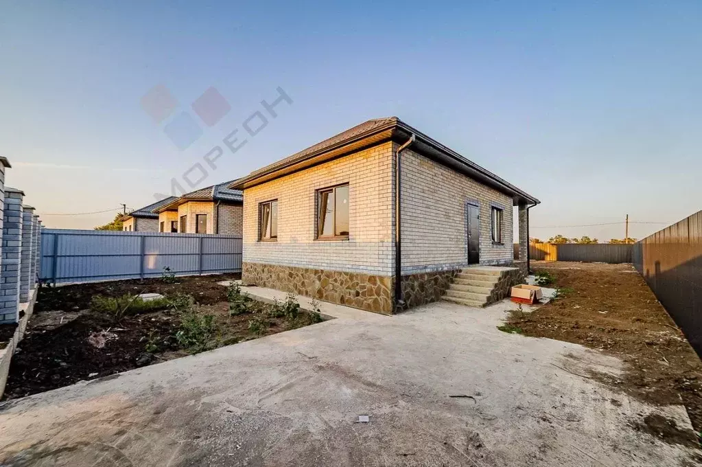 Дом в Краснодарский край, Краснодар городской округ, Ленина хут. ул. ... - Фото 0