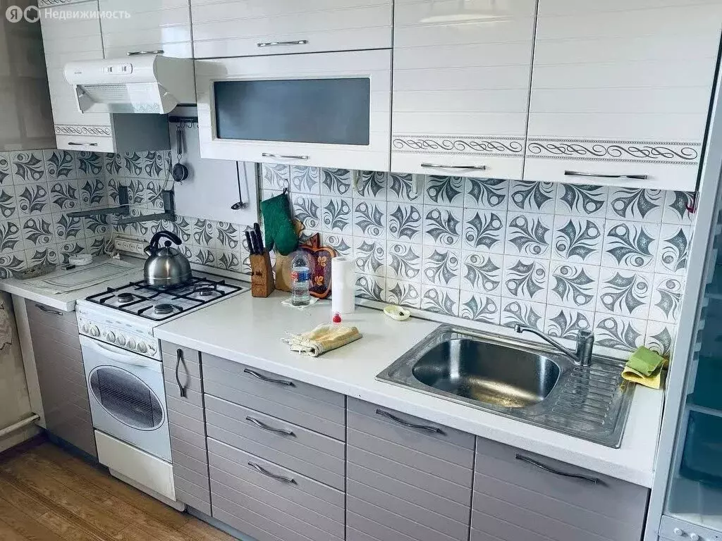 3-комнатная квартира: Саранск, Мордовская улица, 35к201 (64 м) - Фото 2