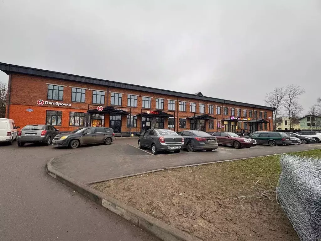 Торговая площадь в Москва пос. Толстопальцево, ул. Осипенко, 8 (50 м) - Фото 1