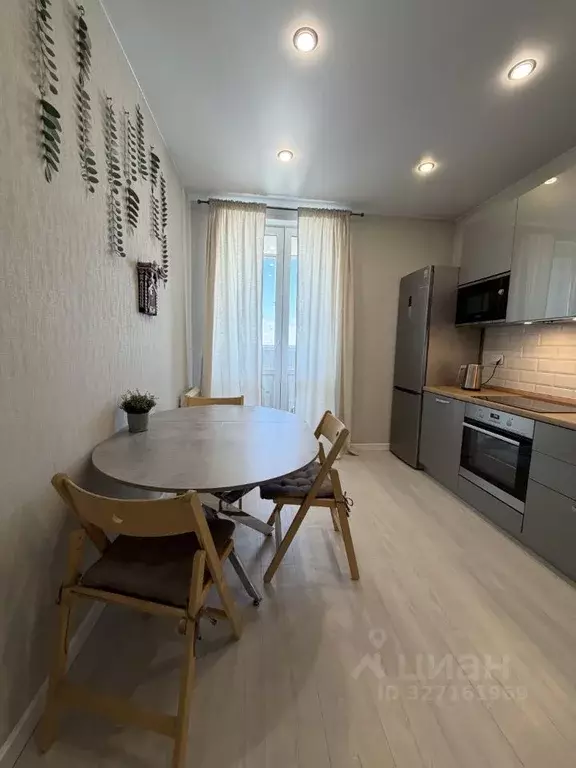 2-к кв. Московская область, Одинцово ул. Белорусская, 10 (67.3 м) - Фото 1