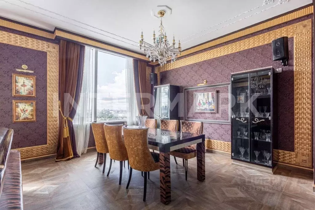 3-к кв. Москва Мосфильмовская ул., 8 (152.7 м) - Фото 0