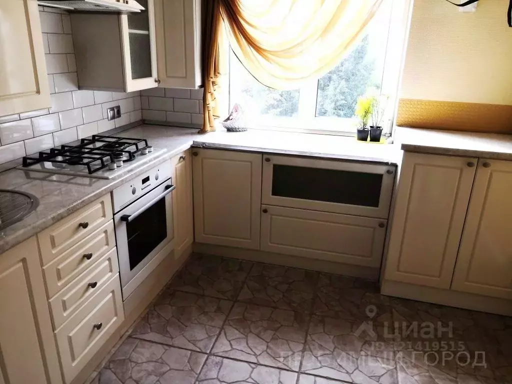 3-к кв. Нижегородская область, Нижний Новгород Народная ул., 38 (73.5 ... - Фото 1