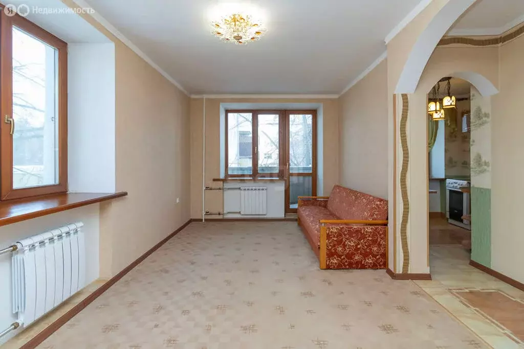 1-комнатная квартира: Тюмень, улица Мельникайте, 92 (33 м) - Фото 1