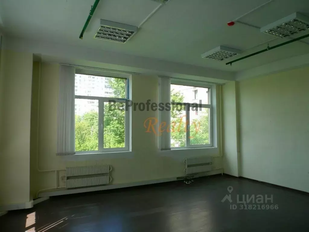 Офис в Москва 3-я Мытищинская ул., 3С1 (720 м) - Фото 0