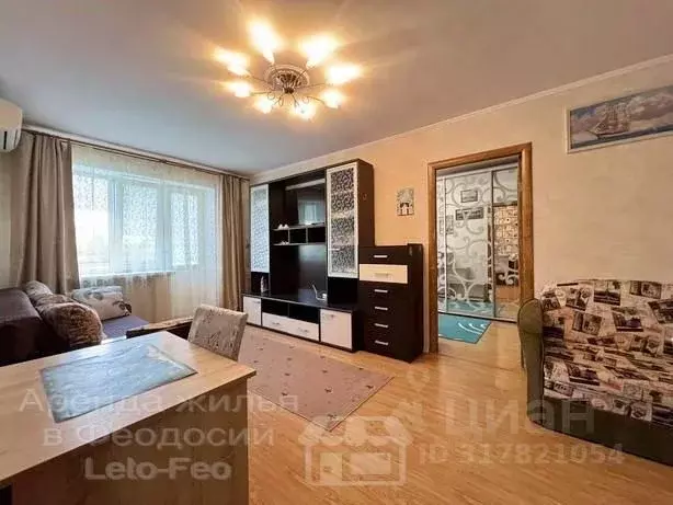 2-к кв. Крым, Феодосия бул. Старшинова, 3 (43.0 м) - Фото 0