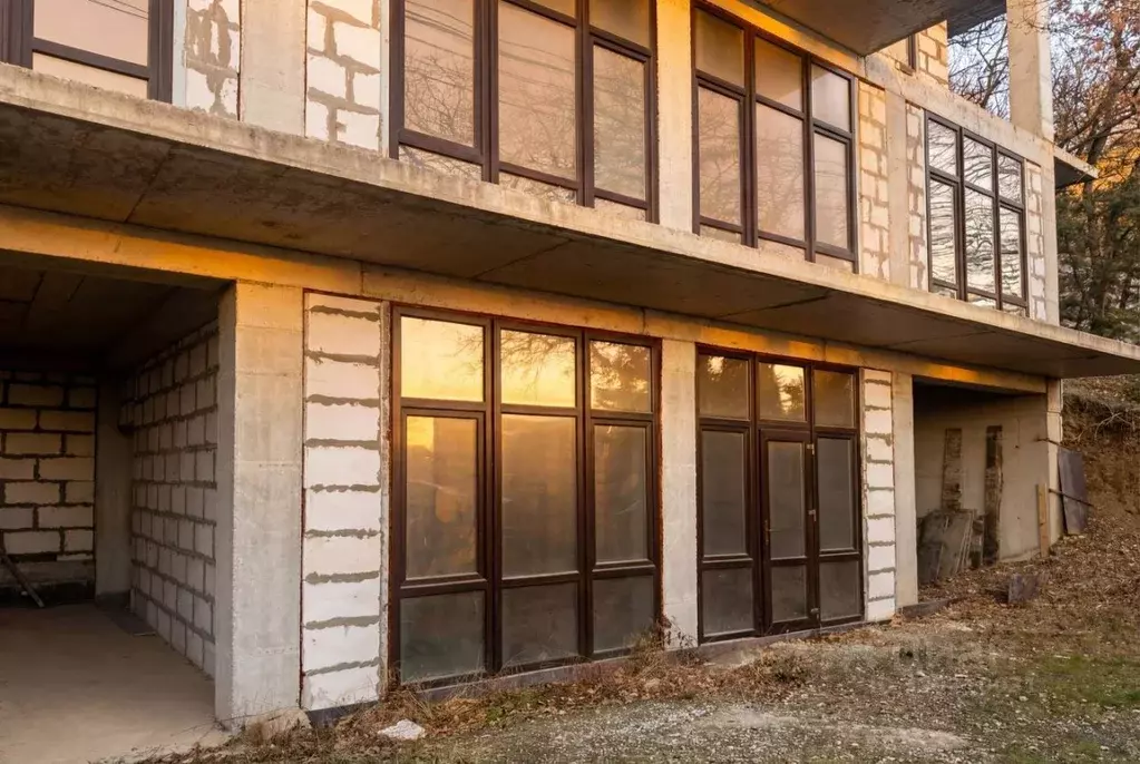 Дом в Крым, Алупка ул. Нагорная (472 м) - Фото 1