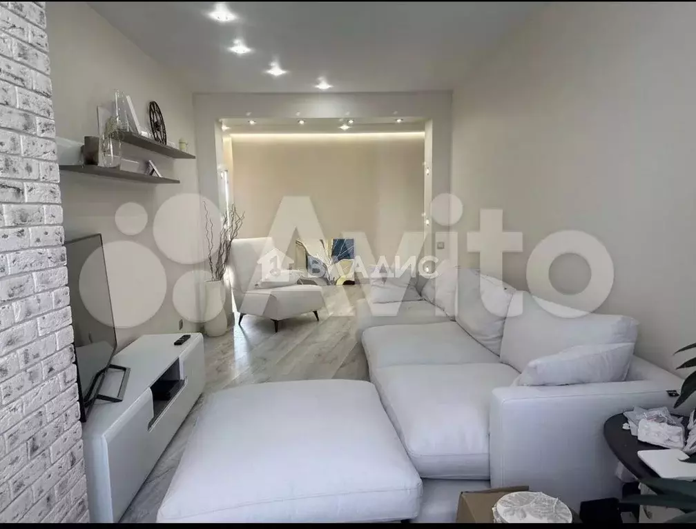 3-к. квартира, 100 м, 8/17 эт. - Фото 1