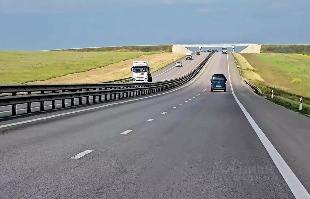 Участок в Крым, Ленинский район, Батальненское с/пос  (100.0 сот.) - Фото 1