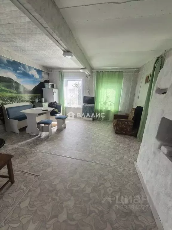 Дом в Бурятия, Баргузинский район, с. Макаринино (Башарово) ул. ... - Фото 2
