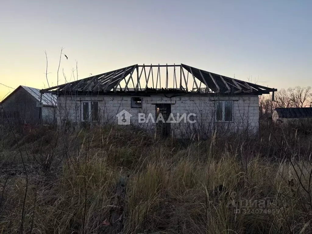 Дом в Пензенская область, с. Бессоновка проезд 6-й Сурикова, 34 (110 ... - Фото 1