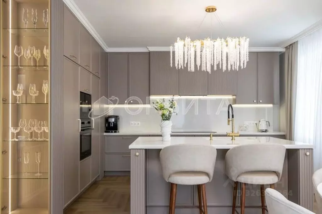 Таунхаус в Тюменская область, Тюмень проезд 8-й Губернский (216 м) - Фото 2