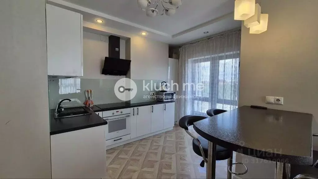 2-к кв. Татарстан, Казань Петербургская ул., 65а (67.0 м) - Фото 1
