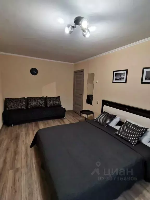 1-к кв. Алтай, Горно-Алтайск Коммунистический просп., 59/1 (30.0 м) - Фото 1