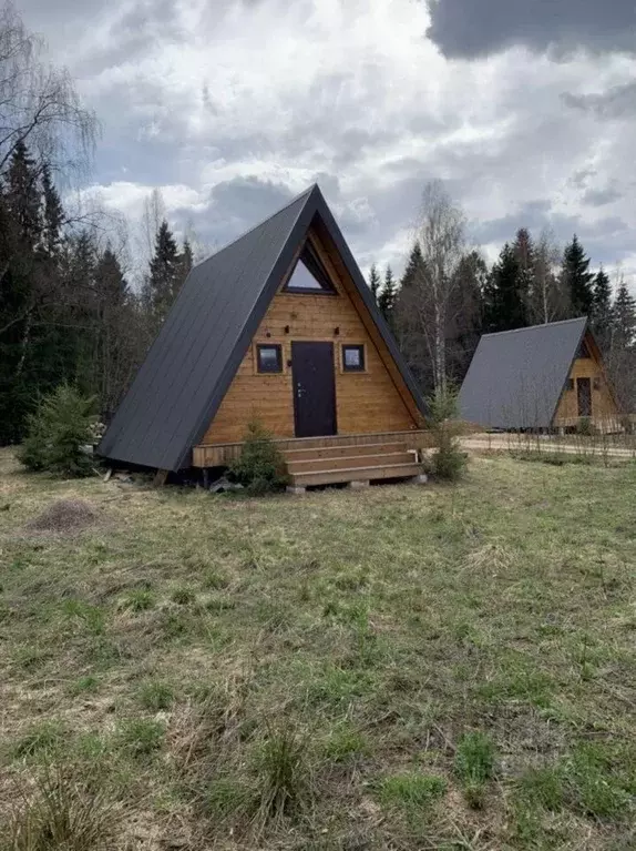 Дом в Московская область, Клин городской округ, Комарово кп 101 (50 м) - Фото 2