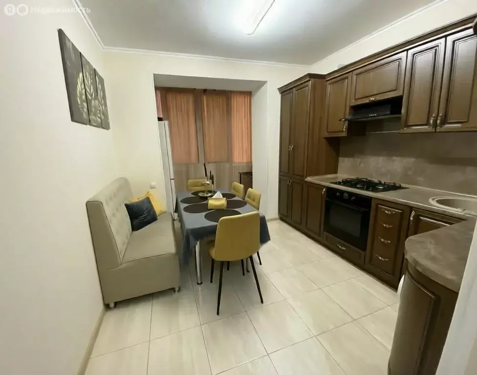 1-комнатная квартира: Владикавказ, улица Зураба Магкаева, 10к4 (42 м) - Фото 1