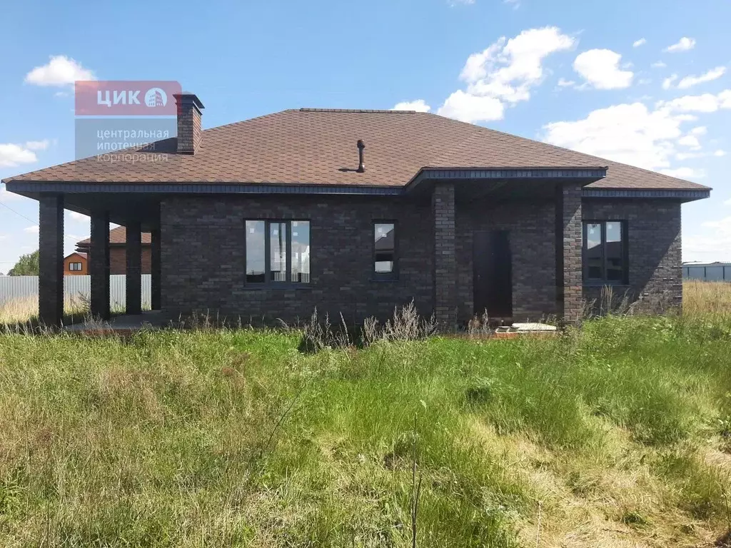 Дом в Рязанская область, Рязанский район, Дубровическое с/пос, с. ... - Фото 1