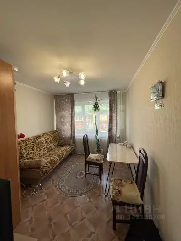 Студия Ханты-Мансийский АО, Сургут ул. Просвещения, 13 (16.3 м) - Фото 1