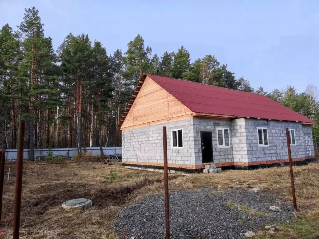 Дом в Свердловская область, Сысерть  (150 м) - Фото 1