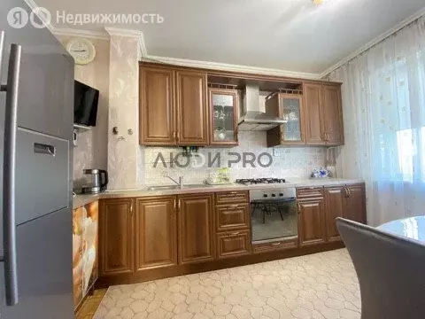 3-комнатная квартира: Энгельс, улица Тельмана, 12 (80 м) - Фото 1