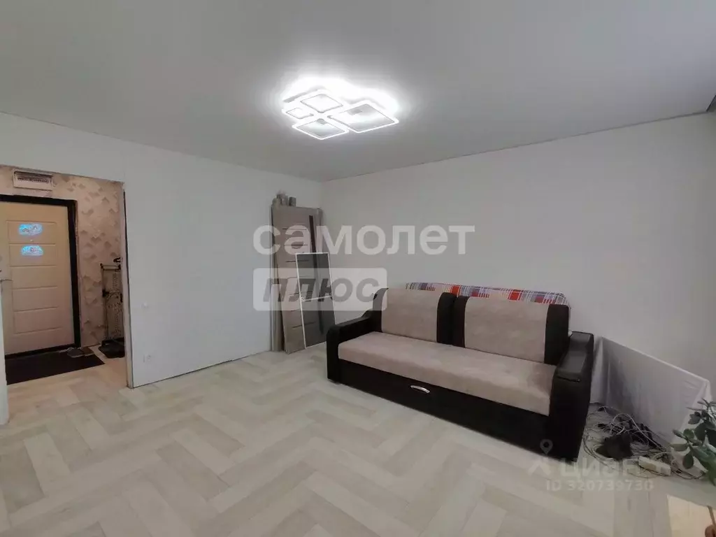 1-к кв. Белгородская область, Губкин ул. Агошкова, 6 (36.4 м) - Фото 2