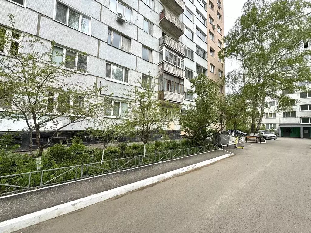 3-к кв. Пензенская область, Пенза ул. Плеханова, 16 (67.3 м) - Фото 0
