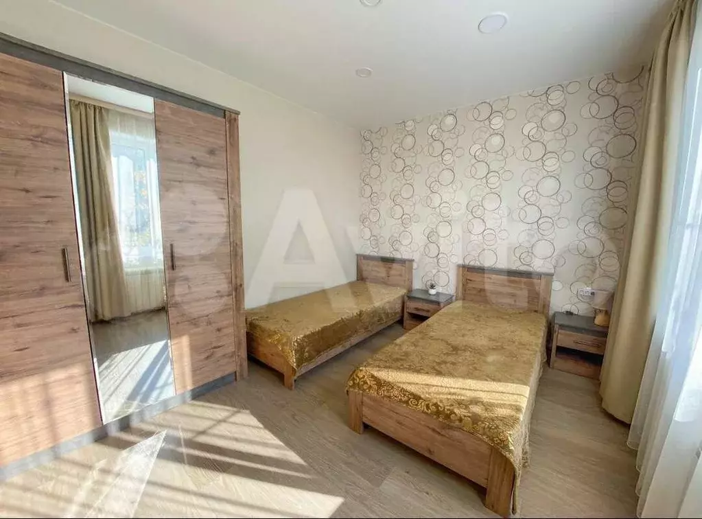 3-к. квартира, 60 м, 2/2 эт. - Фото 1