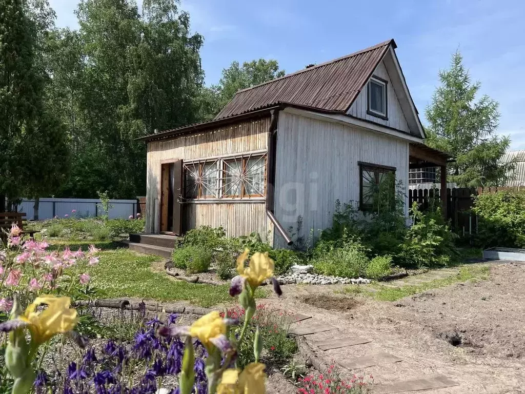 Дом в Тюменская область, Тюмень Сосенка-81 садовое товарищество, ул. ... - Фото 1