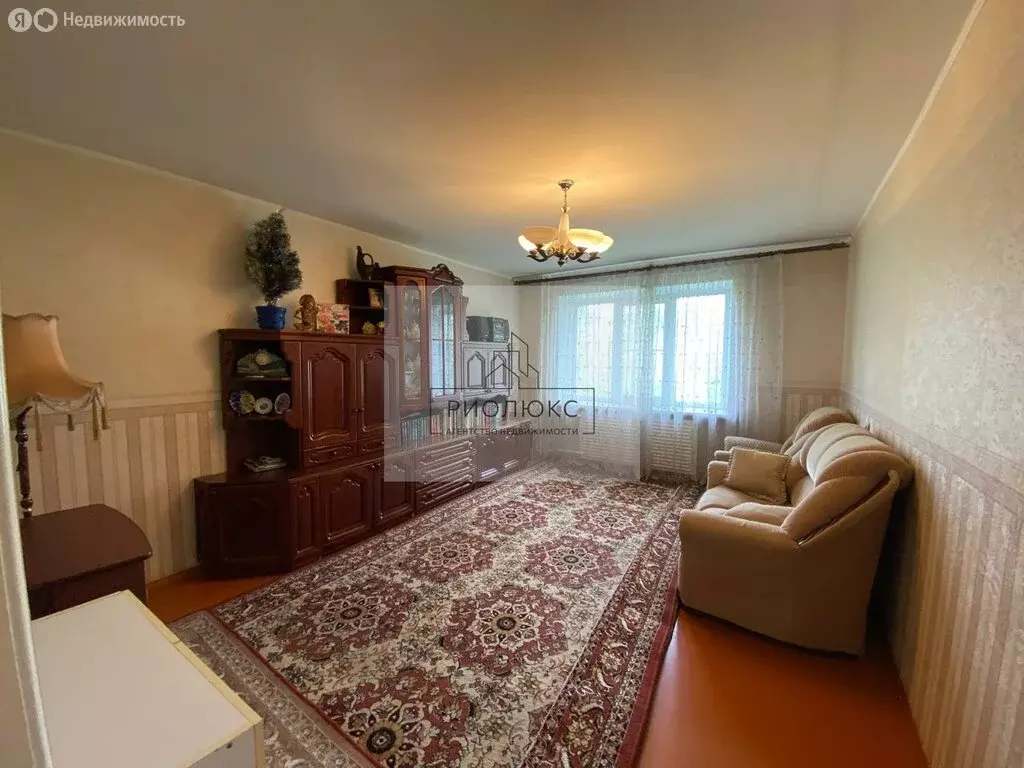 2-комнатная квартира: Магнитогорск, улица Доменщиков, 11/2 (53 м) - Фото 0