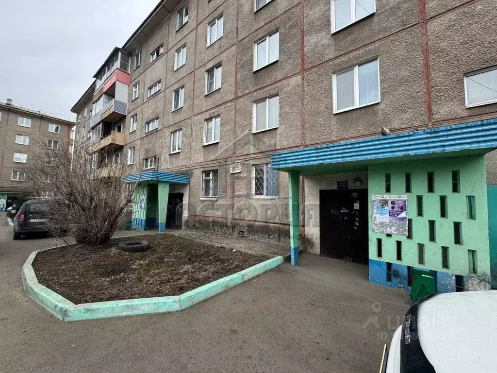 3-к кв. Красноярский край, Красноярск ул. Щорса, 61 (67.8 м) - Фото 1