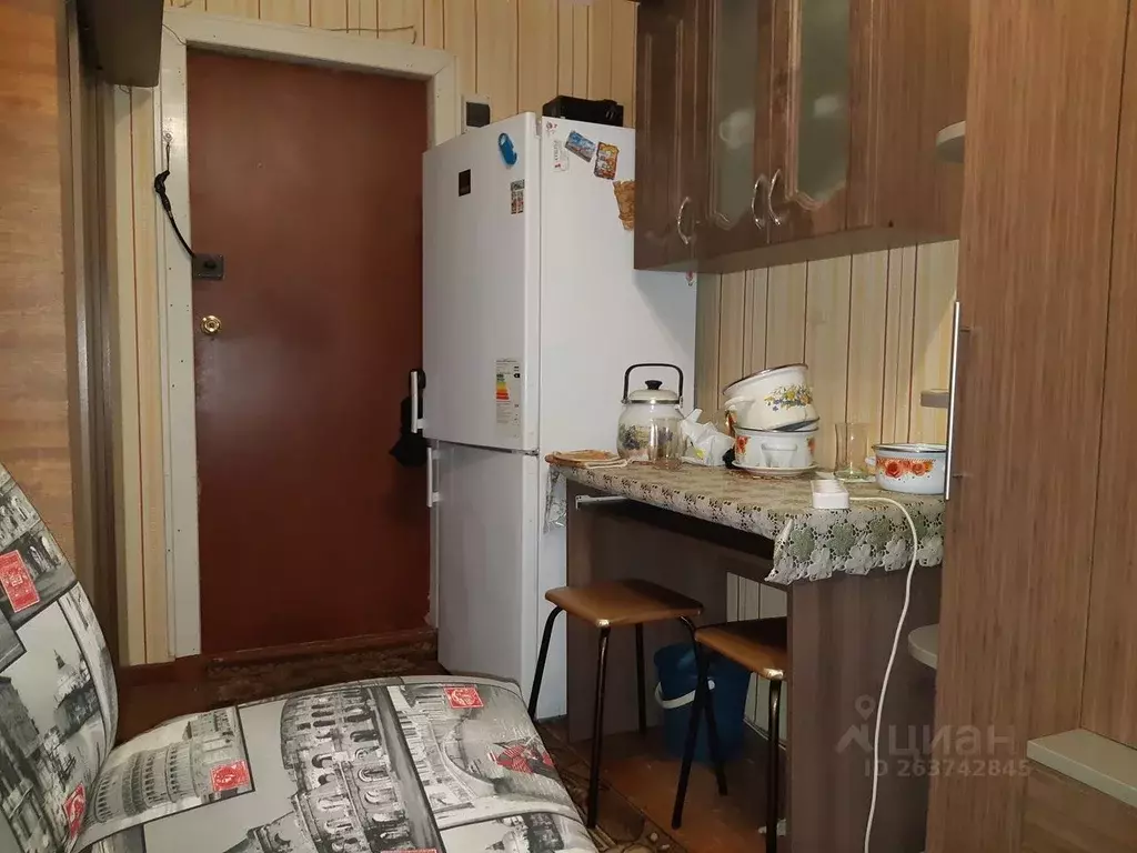 Комната Кировская область, Киров Октябрьский просп., 32 - Фото 1