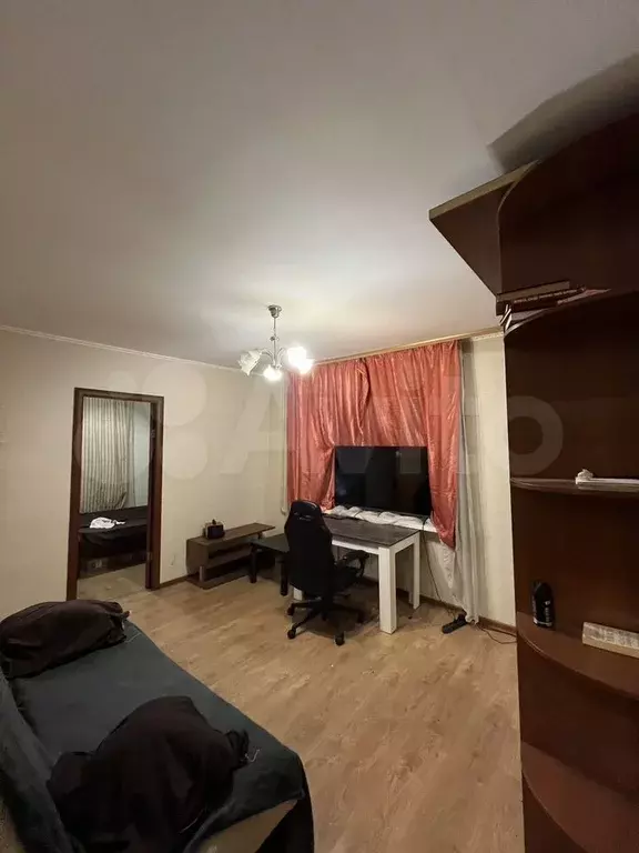 2-к. квартира, 40 м, 1/9 эт. - Фото 0