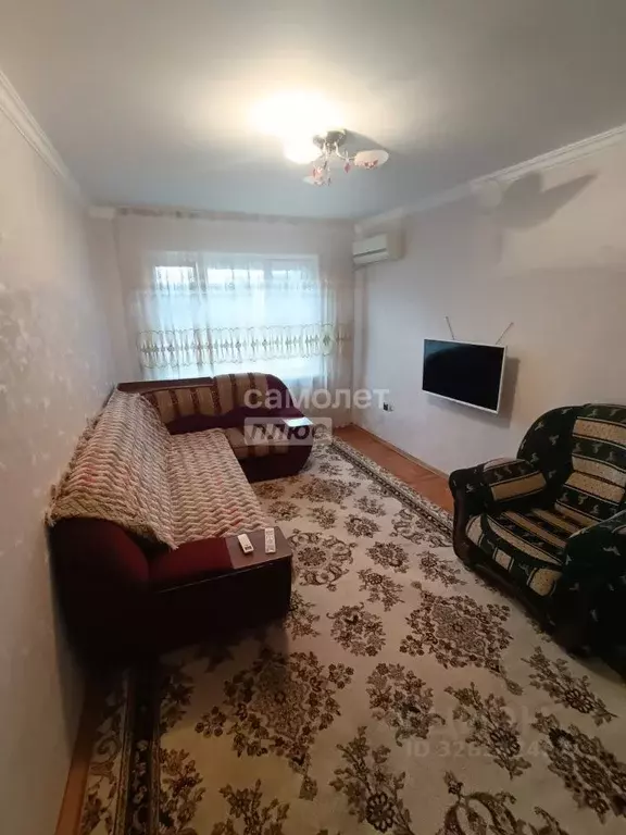 2-к кв. Кабардино-Балкария, Нальчик ул. Кирова, 4 (48.0 м) - Фото 1