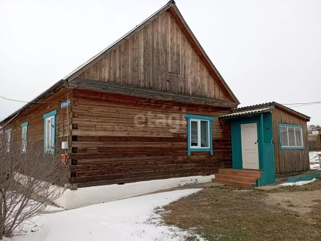 3-комнатная квартира: посёлок городского типа Могойтуй, Промышленная ... - Фото 1
