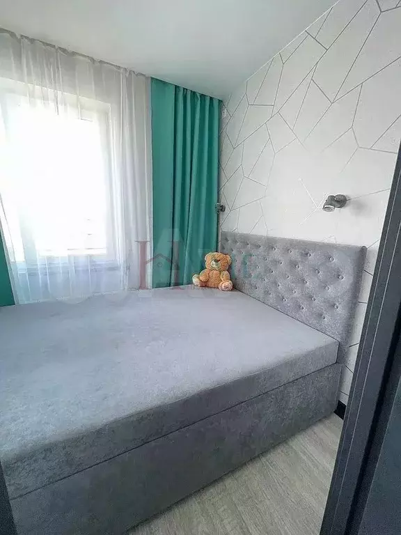 1-к. квартира, 37 м, 22/25 эт. - Фото 0