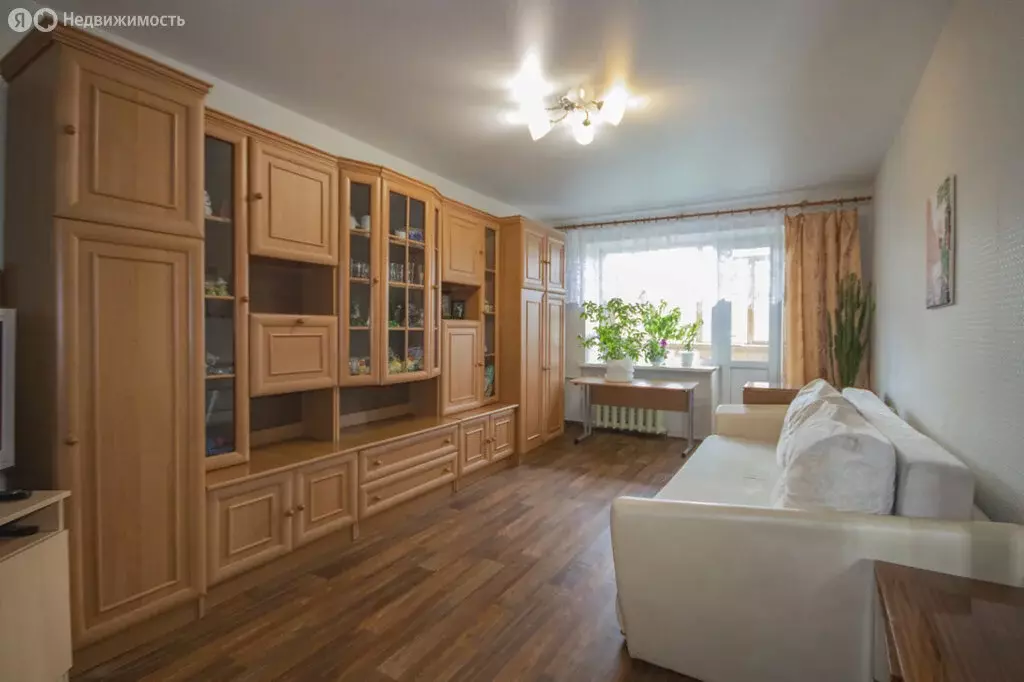 2-комнатная квартира: Екатеринбург, улица Новаторов, 7 (44.7 м) - Фото 0