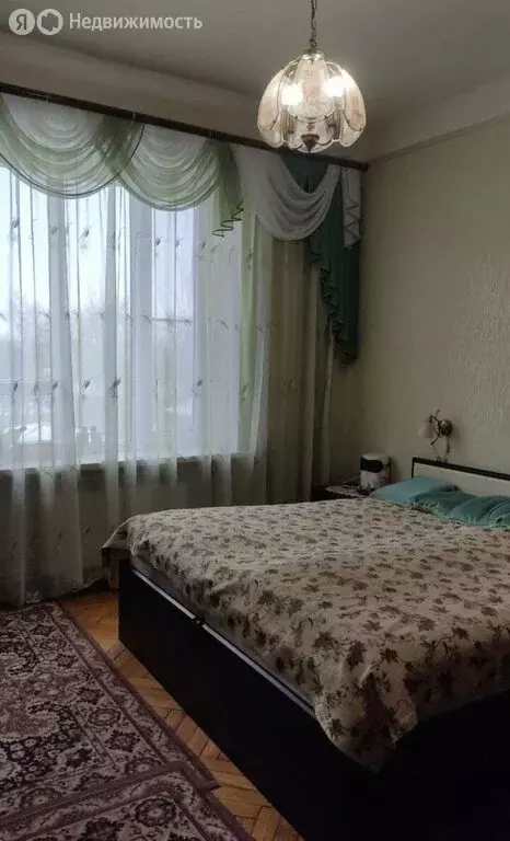 3-комнатная квартира: Каменск-Шахтинский, проспект Карла Маркса (74 м) - Фото 1