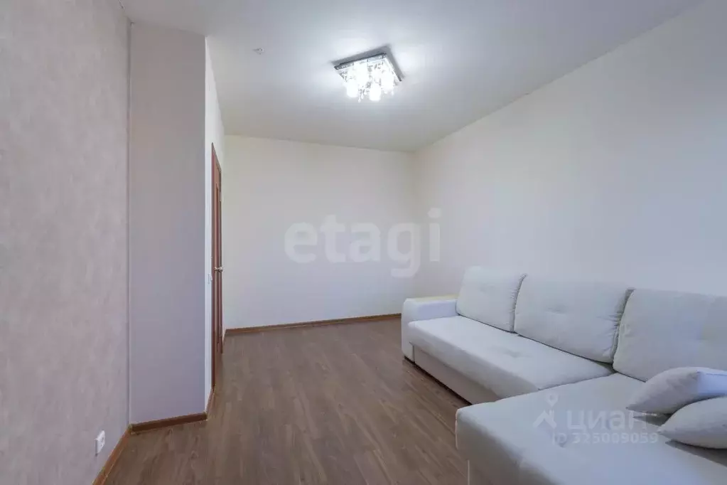 1-к кв. Пермский край, Пермь Кронштадтская ул., 37 (40.2 м) - Фото 1