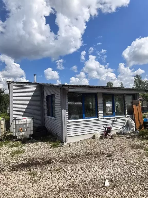 Дом в Новгородская область, Новгородский район, Ермолинское с/пос, д. ... - Фото 1