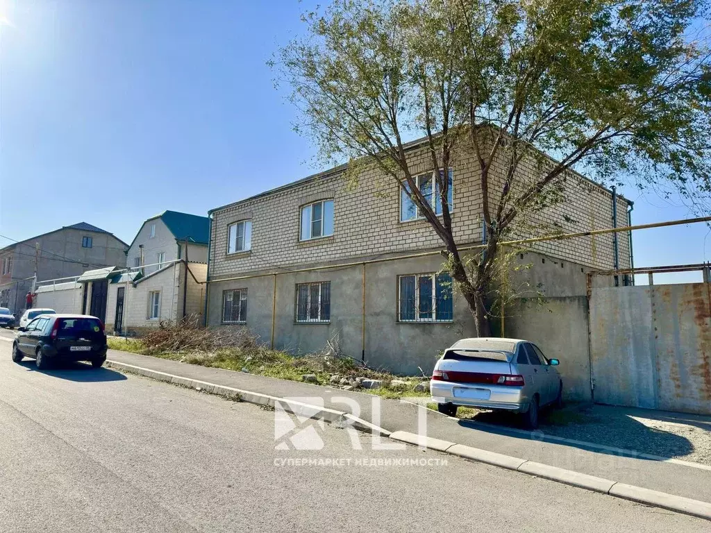 Дом в Дагестан, Махачкала городской округ, Семендер пгт ул. Терская, ... - Фото 1