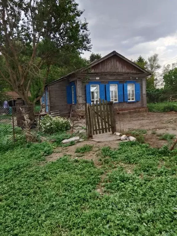 Дом в Волгоградская область, Чернышковский район, Тормосиновское ... - Фото 0