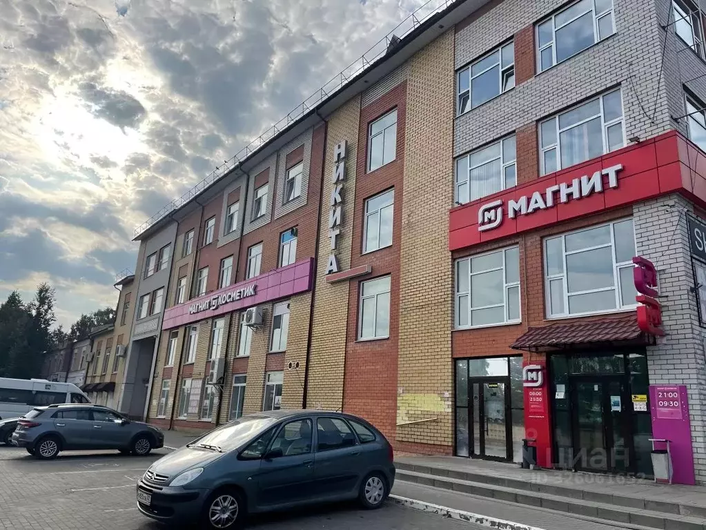 Торговая площадь в Брянская область, Брянск ул. Ульянова, 47А (149 м) - Фото 1