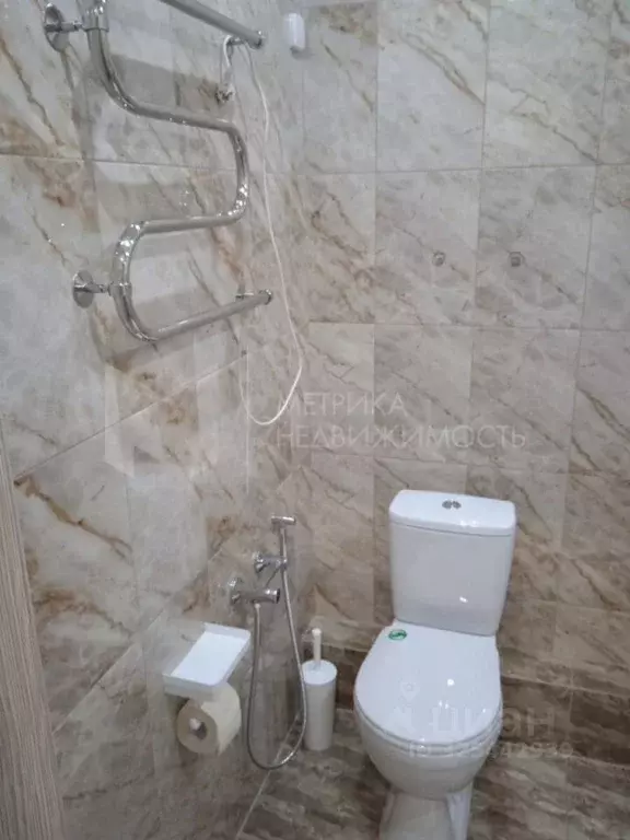 Студия Тюменская область, Тюмень ул. Краснооктябрьская, 14 (29.0 м) - Фото 1