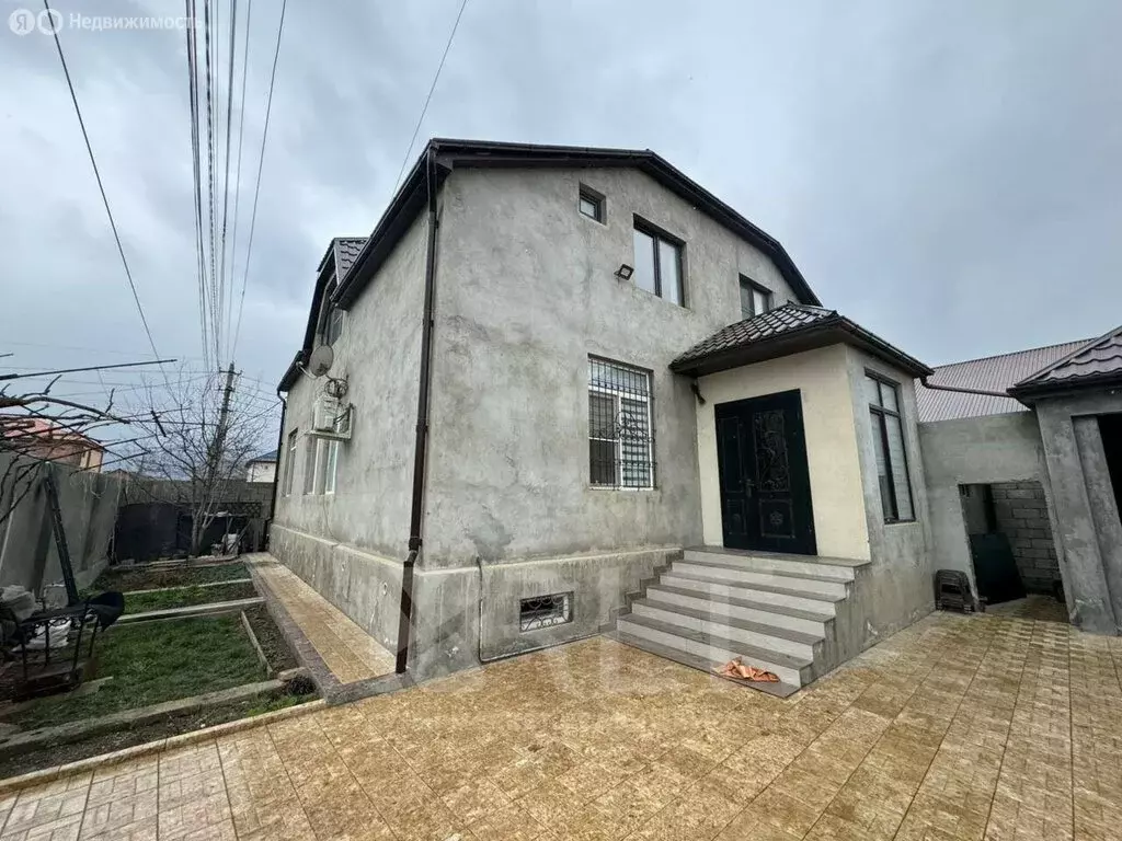 Дом в Махачкала, Арбузная улица (240 м) - Фото 1
