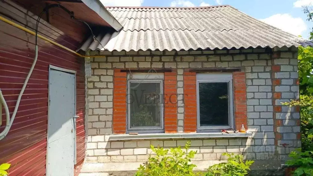 Дом в Белгородская область, Старый Оскол Садовая ул., 13 (41 м) - Фото 1