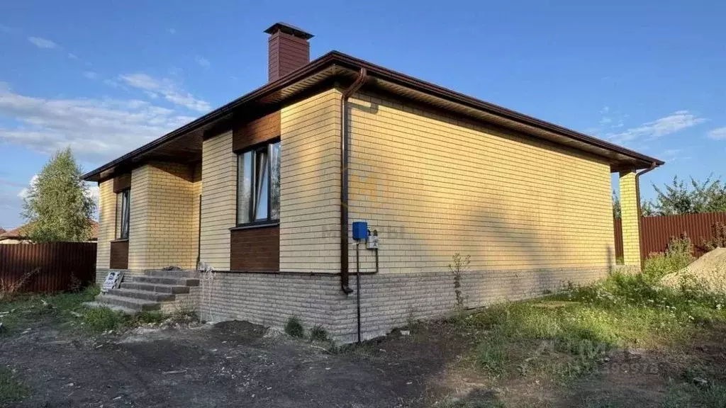 Дом в Белгородская область, Белгородский район, Разумное рп ул. ... - Фото 1