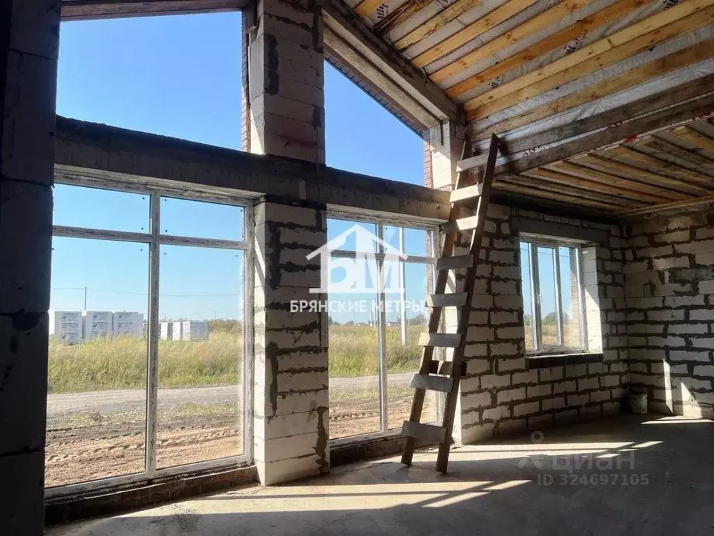 Дом в Брянская область, Брянский район, Отрадненское с/пос, с. ... - Фото 2