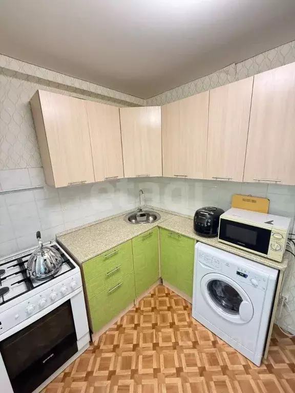 1-к кв. Татарстан, Казань ул. Хусаина Мавлютова, 10 (29.3 м) - Фото 1